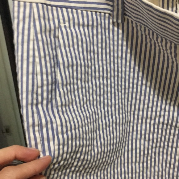 Seersucker light blue beautiful  shorts. - Picture 5 of 8